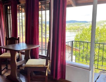 Apartment with Lake View