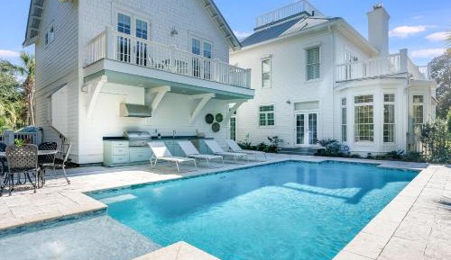 One-Bedroom Holiday Home