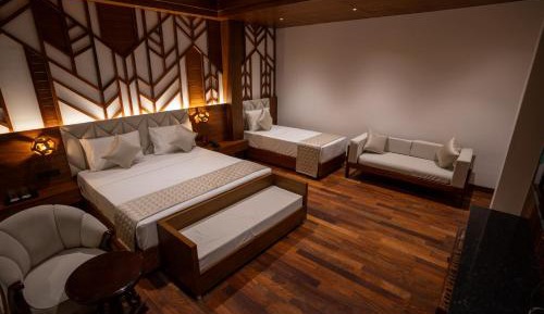 Triple Room with Private Bathroom