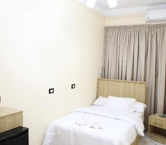 Single Room with Private External Bathroom