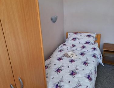 Triple Room with Private Bathroom