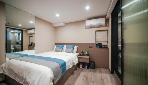 Superior Queen Room