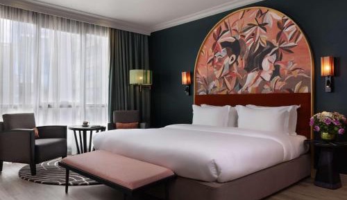 Junior King Suite