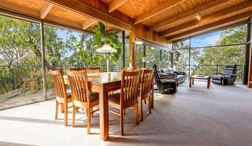 Four-Bedroom Holiday Home