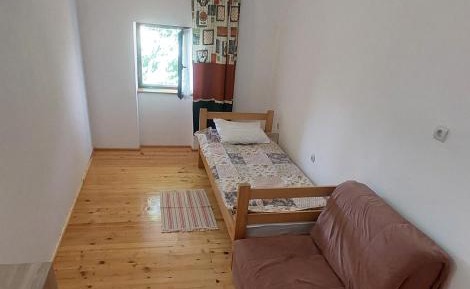 Apartment with Garden View