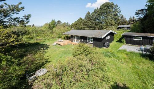 Three-Bedroom Holiday Home 