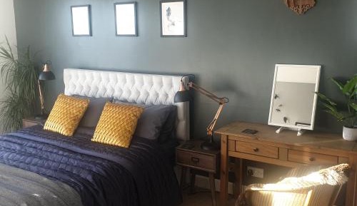 Dragon - Double Room with Sea View and Ensuite