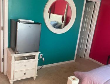 Queen Room with Garden View