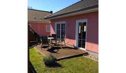 One-Bedroom Holiday Home