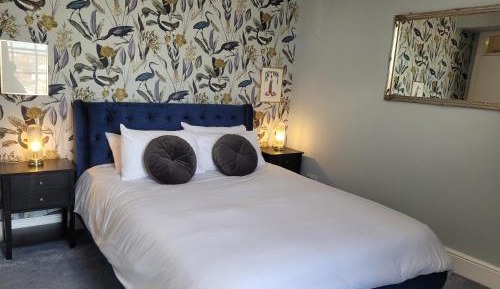 Suite with City View