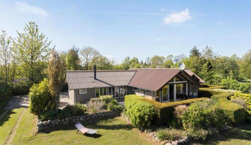 Three-Bedroom Holiday Home 