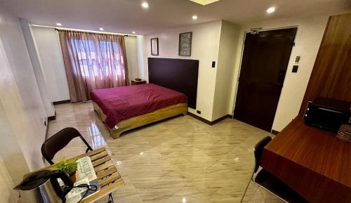 One-Bedroom Family Apartment