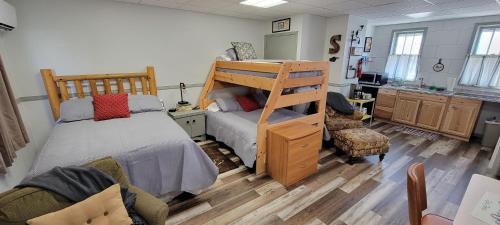 Double Room with Private Bathroom