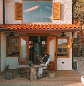 One-Bedroom Villa