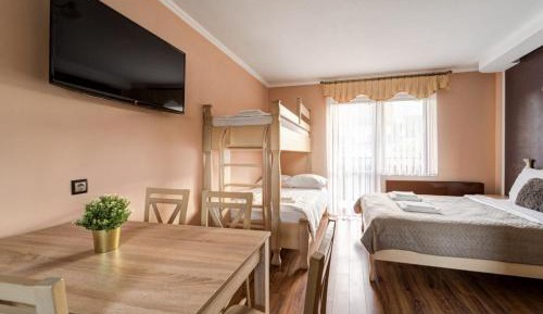 Mixed Dormitory Room