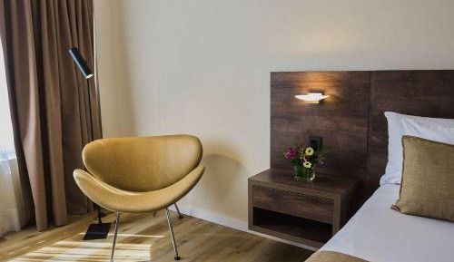 Twin Room - Non-Smoking