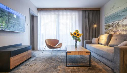 Suite with City View