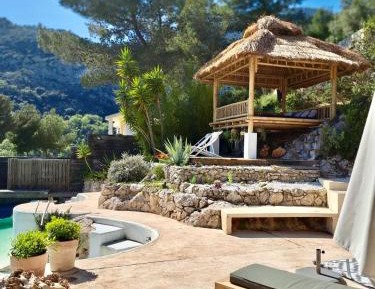 Villa with Sea View