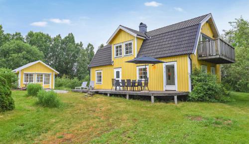Two-Bedroom Holiday Home