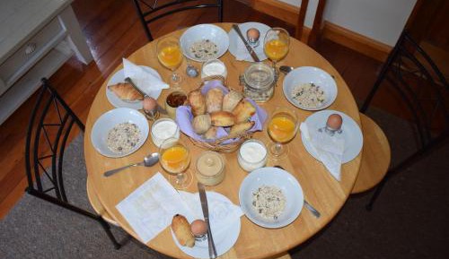 One-Bedroom Chalet (Pets Allowed)