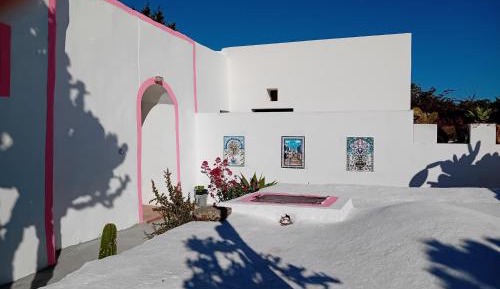 One-Bedroom House
