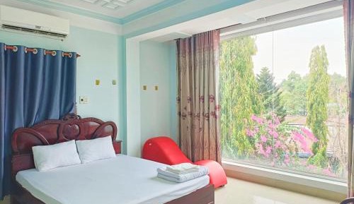 Triple Room with View