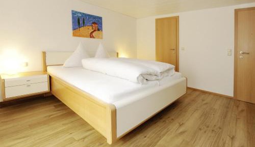 Two-Bedroom Apartment with Balcony and two Bathrooms