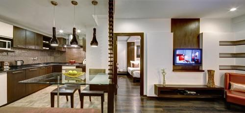 Grand Royal Suite