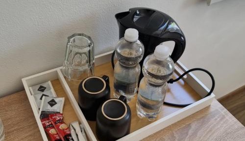 Basic Triple Room with Shared Bathroom