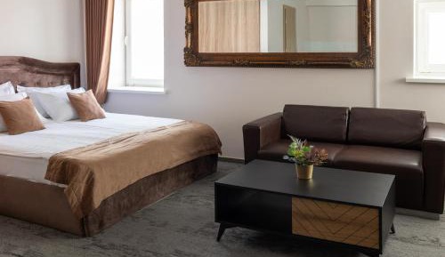 Superior Double Studio