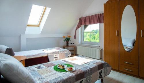 Triple Room with Private Bathroom