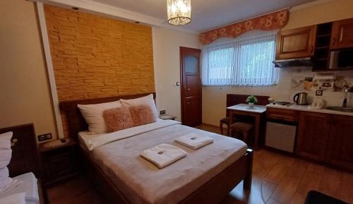 Triple Room with Private Bathroom