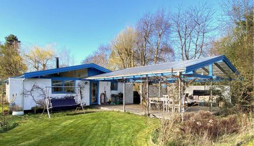 Four-Bedroom Holiday Home
