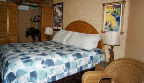 Standard King Room