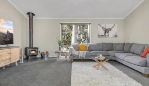 Three-Bedroom Holiday Home 