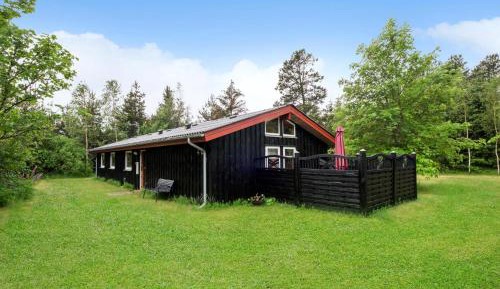 Four-Bedroom Holiday Home