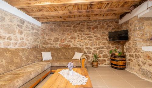 One-Bedroom Holiday Home