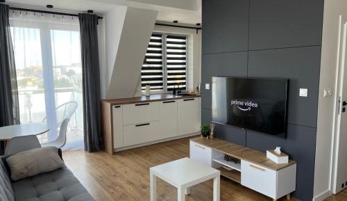 Studio with Balcony