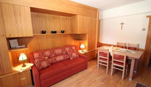 Comfort Apartment with Balcony