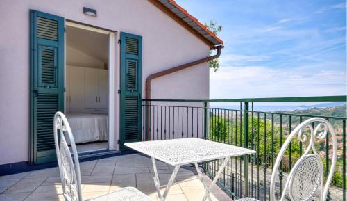 Two-Bedroom Holiday Home