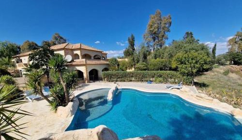 Villa