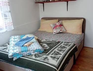 Large Single Room