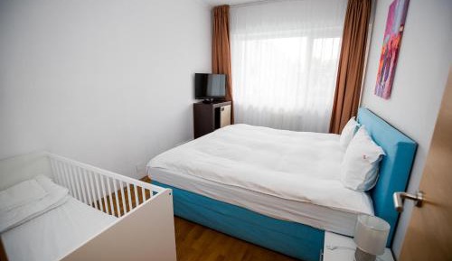 Deluxe Family Suite