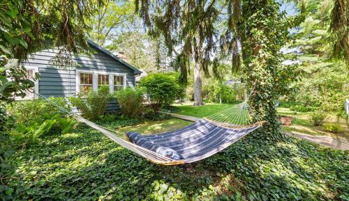 Three-Bedroom Vacation Home 