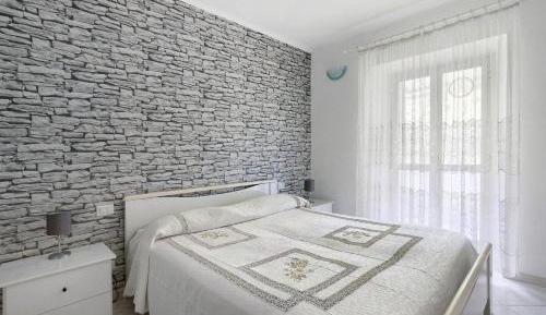 Superior One-Bedroom Apartment with Balcony