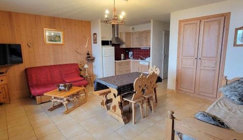 Apartment (6 Adults)