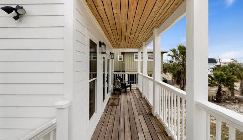 Three-Bedroom Holiday Home 
