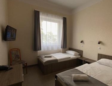 Triple Room with City View