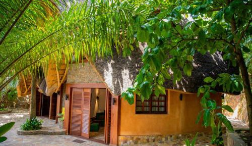 Villa - Beach Front