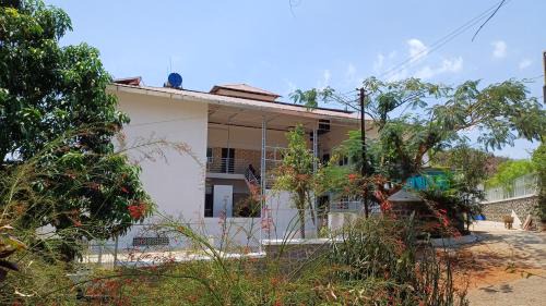 Studio with Balcony